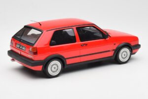 Volkswagen Golf GTI Mk2 Sarkans Otto 1:18 OT027 Sveķi — attēls 2 no 6