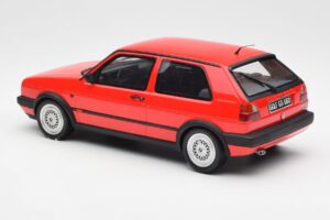 Volkswagen Golf GTI Mk2 Sarkans Otto 1:18 OT027 Sveķi — attēls 5 no 6