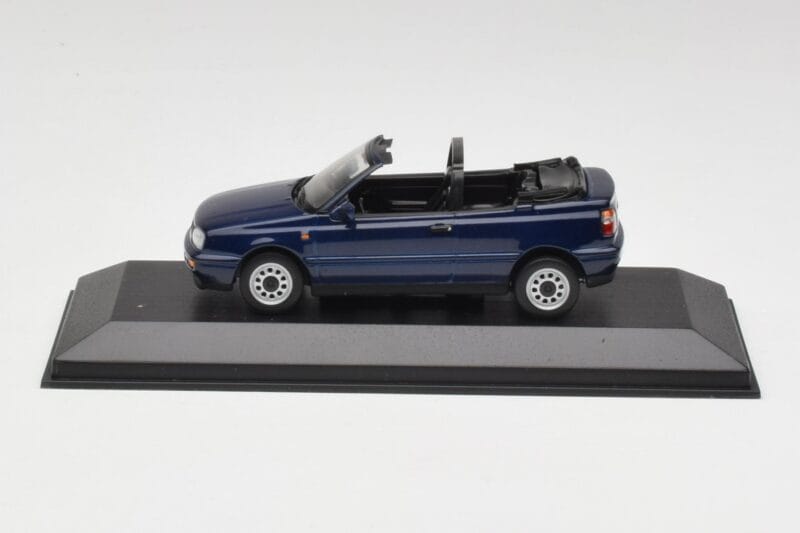 Volkswagen Golf Mk3 Kabriolets Maritime Zils Minichamps 1:43 400055530 Metāls