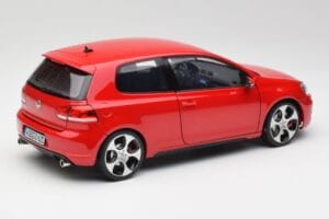 Volkswagen Golf Mk6 GTI Tornado Sarkans Norev 1:18 5K3099302Y3D Metāls — attēls 3 no 8