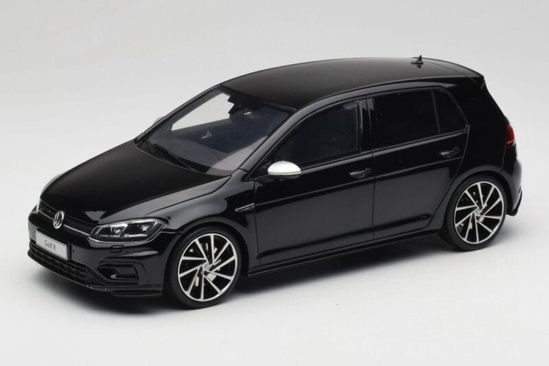 Volkswagen Golf R Mk7 Deep Black Otto 1:18 OT417 Sveķi