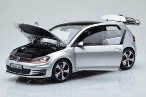 Volkswagen Golf GTI Mk7 Reflex Sudrabs Norev 1:18 188551 Metāls — attēls 2 no 8