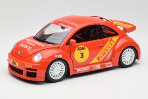 Volkswagen New Beetle Cup Bburago 1:18 3329 Metāls