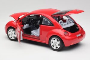 Volkswagen New Beetle Sarkans Bburago 1:18 3342 Metāls — attēls 5 no 8