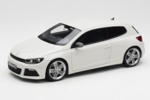 Volkswagen Scirocco Mk3 R Phase 1 Balts Otto 1:18 OT1090 Sveķi