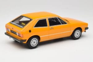 Volkswagen Scirocco GTI Mk1 Jaune Marino Otto 1:18 OT467 Sveķi — attēls 2 no 6