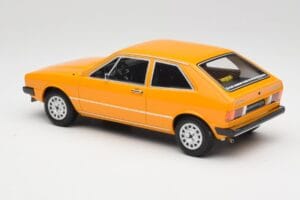 Volkswagen Scirocco GTI Mk1 Jaune Marino Otto 1:18 OT467 Sveķi — attēls 5 no 6