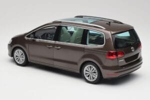 Volkswagen Sharan 7N Ozola Brūns Metaliks Minichamps 1:18 110051001 Metāls — attēls 7 no 8