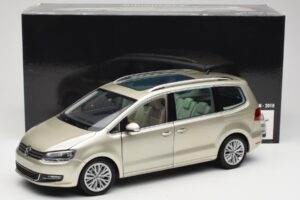 Volkswagen Sharan 7N Reflex Sudrabs Metaliks Minichamps 1:18 110051002 Metāls — attēls 8 no 8