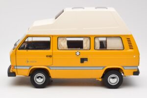 Volkswagen T3 Joker Kempinga Autobuss Schuco 1:18 450038500 Metāls — attēls 4 no 8