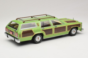 Wagon Queen Family Truckster National Lampoon's Vacation GreenLight 1:18 19013 Metāls — attēls 2 no 6