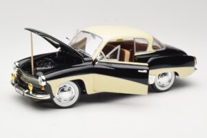 Wartburg 311 Coupe Melns & Bēšs Revell 1:18 8419 Metāls — attēls 2 no 8