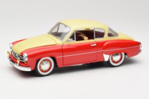 Wartburg 311 Coupe Sarkans & Bēšs Revell 1:18 8418 Metāls