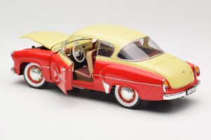 Wartburg 311 Coupe Sarkans & Bēšs Revell 1:18 8418 Metāls — attēls 5 no 8
