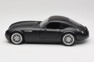Wiesmann GT MF Matte Black Revell 1:18 WIESMANN002 Metāls — attēls 4 no 8