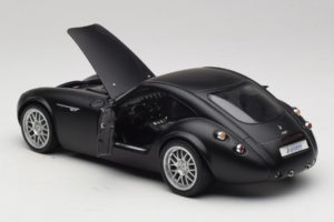 Wiesmann GT MF Matte Black Revell 1:18 WIESMANN002 Metāls — attēls 5 no 8