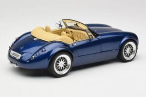 Wiesmann Roadster MF3 Zils Revell 1:18 08861 Metāls — attēls 3 no 8