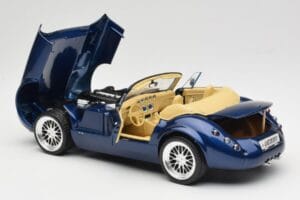 Wiesmann Roadster MF3 Zils Revell 1:18 08861 Metāls — attēls 5 no 8