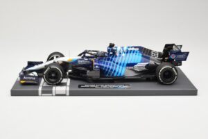 Williams Racing Mercedes FW43B #63 G. Russell Saudi Arabian GP 2021 Minichamps 1:18 117212263 Metāls
