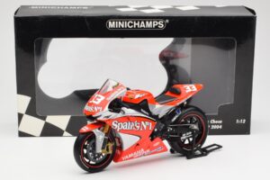 Yamaha YZR-M1 Gauloises Fortuna Yamaha #7 C. Checa MotoGP 2004 Minichamps 1:12 122043007 Metāls — attēls 6 no 6