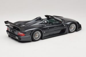 Mercedes AMG CLK GTR Roadster Pelēks GT Spirit 1:18 GT960 Sveķi — attēls 2 no 6