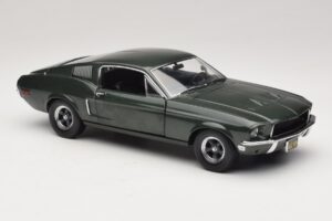 Ford Mustang GT Bullitt ar Steve McQueen Figūriņu Greenlight 1:18 12885 Metāls — attēls 6 no 8