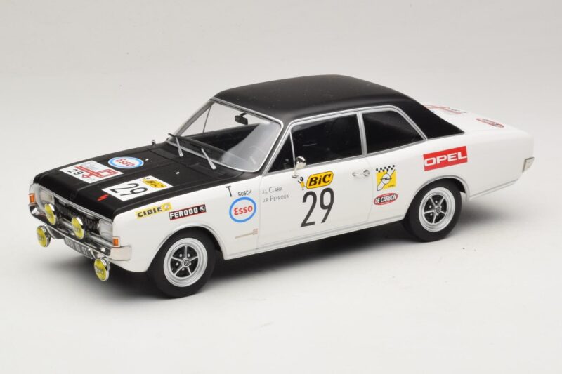 Opel Commodore A #29 J-L. Clarr / J-P. Peyroux Tour de France Automobile 1971 MCG 1:18 MCG18562R Metāls