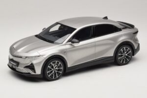 Alpine A390 GT Argent Mercure Otto 1:18 OT1318 Sveķi