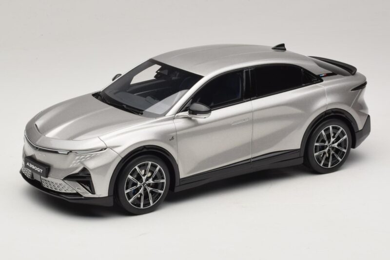 Alpine A390 GT Argent Mercure Otto 1:18 OT1318 Sveķi