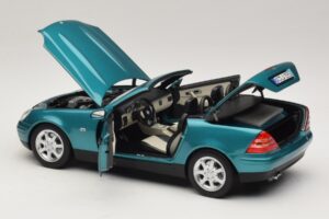 Mercedes SLK R170 Vivianite Green Norev 1:18 183021 Metāls — attēls 7 no 10