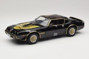 Pontiac Firebird Trans Am Kill Bill Movie Greenlight 1:18 12951 Metāls