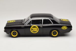 Opel Rekord C #201 Black Widow MCG 1:18 MCG18560 Metāls — attēls 3 no 6