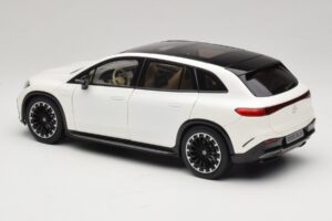 Mercedes EQS SUV X296 Manufaktur Diamond White NZG 1:18 B66960590 Metāls — attēls 7 no 8