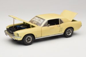Ford Mustang Coupe Dzeltens The Walking Dead Greenlight 1:18 12958 Metāls — attēls 2 no 8