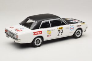 Opel Commodore A #29 J-L. Clarr / J-P. Peyroux Tour de France Automobile 1971 MCG 1:18 MCG18562R Metāls — attēls 2 no 6