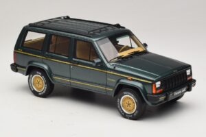 Jeep Cherokee XJ Limited Hunter Green Otto 1:18 OT1204 Sveķi — attēls 4 no 6
