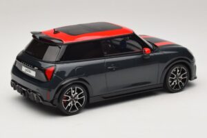 Mini Cooper JCW F66 Legend Grey Otto 1:18 OT1244 Sveķi — attēls 2 no 6