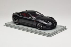 Maserati GranTurismo Trofeo Nero Assoluto BBR 1:18 P18240CMAS Sveķi — attēls 4 no 7