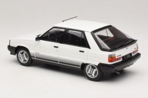 Renault 11 Turbo Balts MCG 1:18 MCG18589 Metāls — attēls 5 no 6