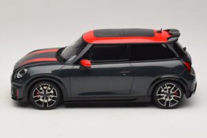 Mini Cooper JCW F66 Legend Grey Otto 1:18 OT1244 Sveķi — attēls 3 no 6