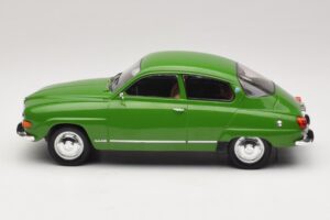 Saab 96 V4 Zaļš MCG 1:18 MCG18655 Metāls — attēls 3 no 6