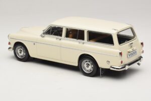 Volvo Amazon Universāls Pearl White Norev 1:18 188750 Metāls — attēls 5 no 6