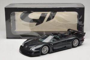Mercedes AMG CLK GTR Roadster Pelēks GT Spirit 1:18 GT960 Sveķi — attēls 6 no 6