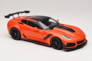 Chevrolet Corvette C7 ZR1 Sarkans IXO 1:18 U18RDC001-FO Metāls — attēls 6 no 8