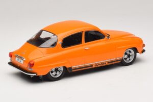 Saab 96 V4 Oranžs MCG 1:18 MCG18654 Metāls — attēls 2 no 6