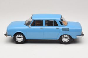 Skoda 100 LS Gaiši Zils MCG 1:18 MCG18782 Metāls — attēls 3 no 6