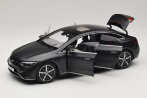 Mercedes EQE V295 Graphite Grey Magno NZG 1:18 B66961108 Metāls — attēls 2 no 8