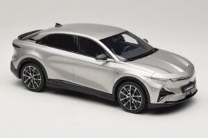 Alpine A390 GT Argent Mercure Otto 1:18 OT1318 Sveķi — attēls 4 no 6