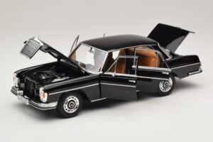 Mercedes 280 SE W108 Melns Norev 1:18 183360 Metāls — attēls 2 no 8