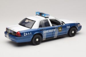 Ford Crown Victoria Police Interceptor The Walking Dead Greenlight 1:18 12957 Metāls — attēls 2 no 6
